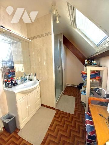 Fondettes - Maison familiale avec piscine sur jardin clos 1605 m2