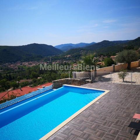 Villa 7 pièces 249m²