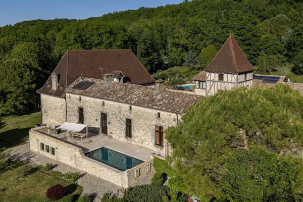 Vente Maison de luxe Villeneuve-sur-Lot 28 Pièces 875 m²