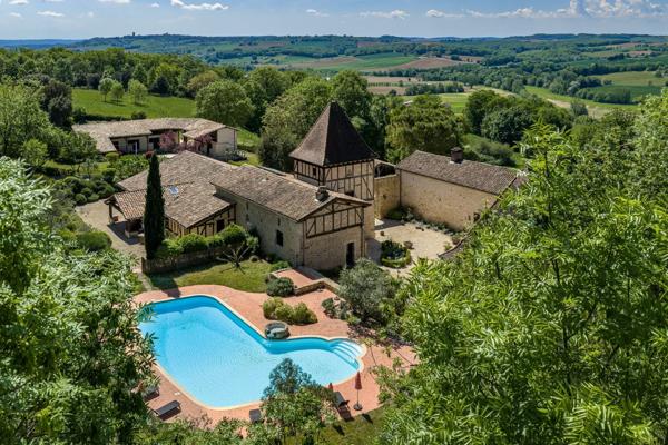 Vente Maison de luxe Villeneuve-sur-Lot 28 Pièces 875 m²