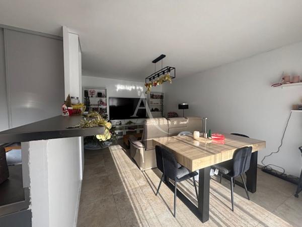 Appartement Istres 3 pièce(s) 61.10 m2 avec Garage et grande terrasse plein sud