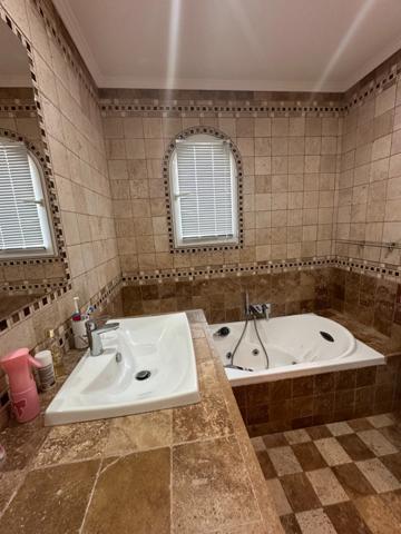 Maison de 5 pièces 120 m² au MUY