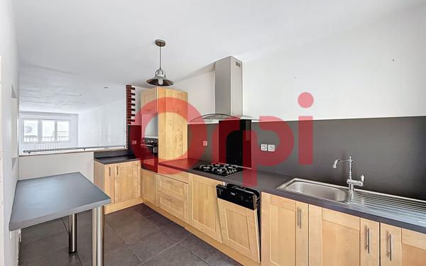 Appartement à louer    3 pièces • 90,45 m2 Rivesaltes