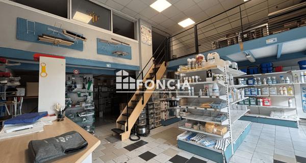 À vendre Local commercial 160 m² - Perpignan 66000