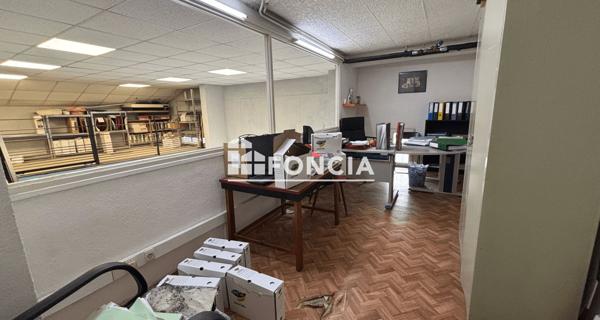 À vendre Local commercial 160 m² - Perpignan 66000