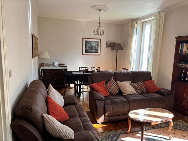 Maison 3 chambres, sous sol, garage et jardin 1835 m2