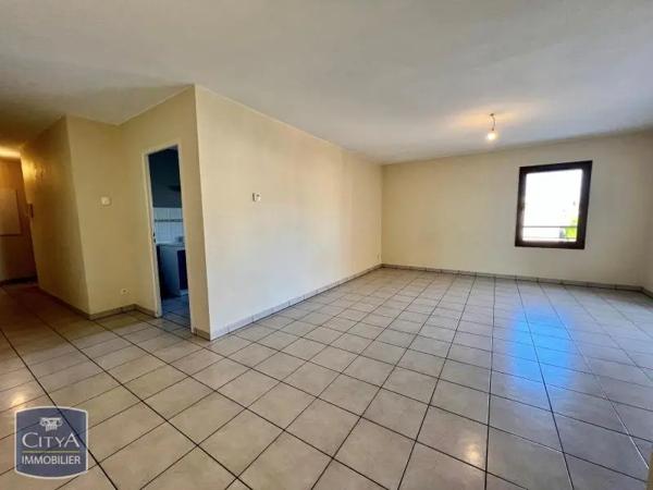 Appartement à louer 4 pièces 86.09m² Taluyers (69440)