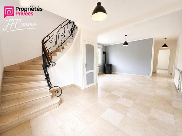 Maison Soissons 240 m2 terrain de 1600m2