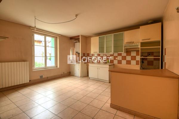 Achat maison près de LISLE SUR TARN - 7 pièce(s) - 168 m² - 292 000 €