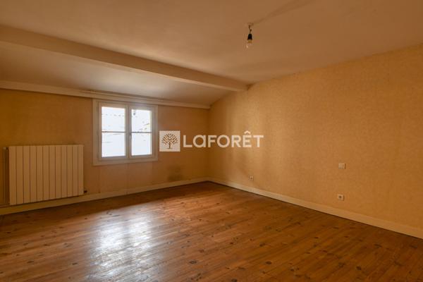 Achat maison près de LISLE SUR TARN - 7 pièce(s) - 168 m² - 292 000 €