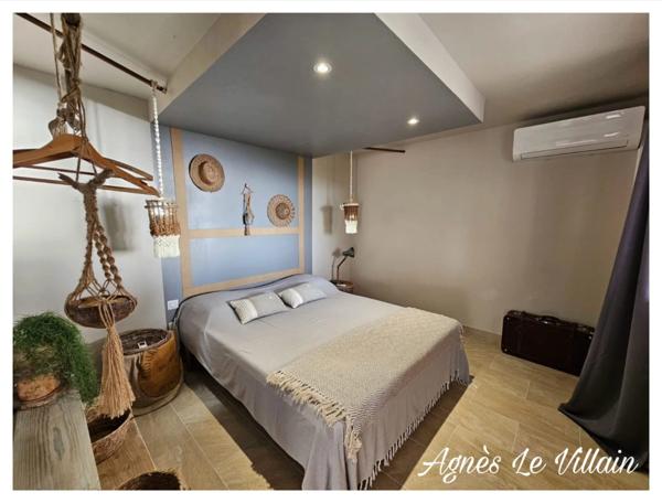 Vente à Terme Libre Villa + Appartement Vue Mer sur 3 500 m2 de terrain