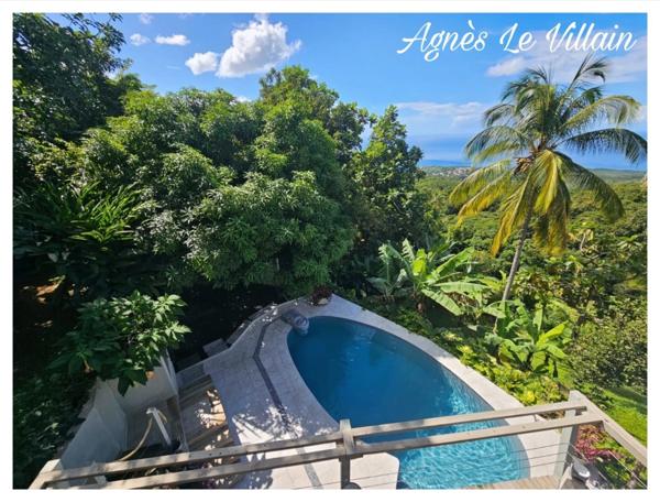 Vente à Terme Libre Villa + Appartement Vue Mer sur 3 500 m2 de terrain