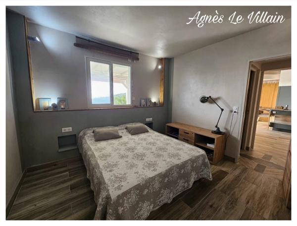 Vente à Terme Libre Villa + Appartement Vue Mer sur 3 500 m2 de terrain