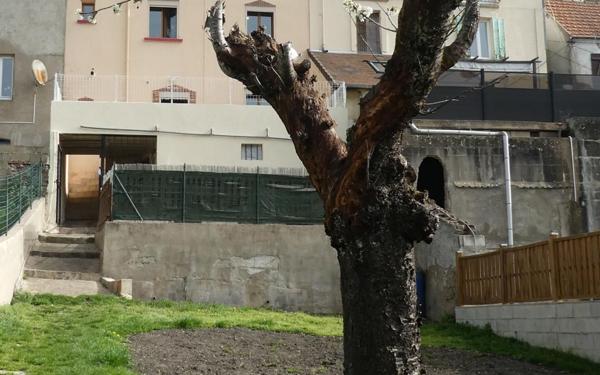 Maison à louer    4 pièces •  Le Creusot