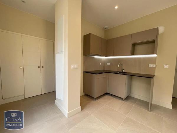 Appartement à louer 3 pièces 52.8m²