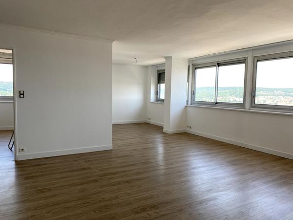 NANCY HYPER CENTRE - A LOUER APPARTEMENT 96 M2 - PARKING - CAVE