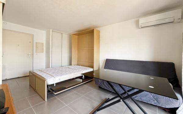 Appartement à vendre    1 pièce • 25,61 m2 Fréjus