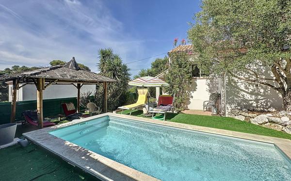 Maison à louer    4 pièces •  La Seyne-sur-Mer