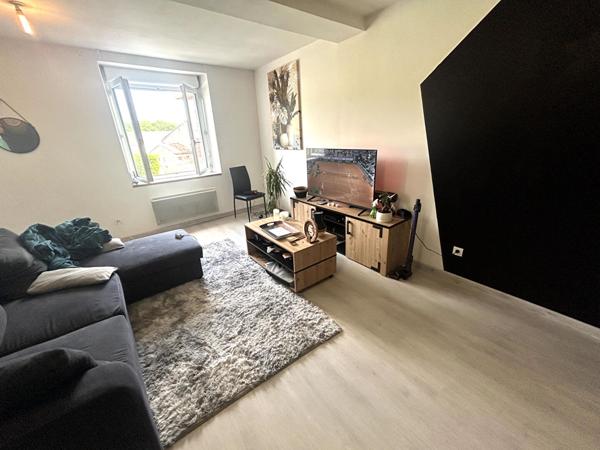 IMMEUBLE RECENT AVEC 3 LOGEMENTS LOUES ? INVESTISSEMENT RENTABLE ET SANS CHARGES