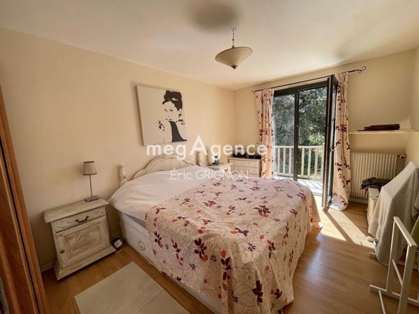 Maison à SABLES D OLONNE, 85180 - 6 pièces 179m²