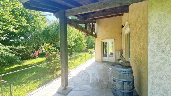 Maison à vendre 313 112 € Vayres 6 p 137 m² DPE E