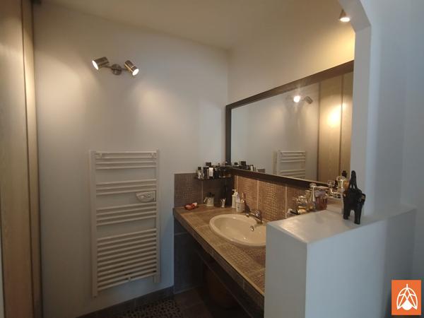 Maison 5 pièce(s) 104 m2 en R+1, avec piscine et garage Salon de provence