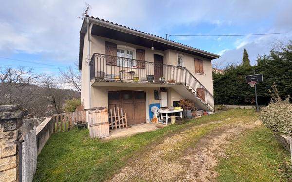 Maison à vendre    4 pièces •  Decazeville