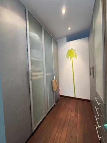 Maison
                                                                                                                                                                                                                                                                                                                        4 pièce(s)                                                                                                                                                                                                          3 chambre(s)                                                                                                                                                                                                          176  m²