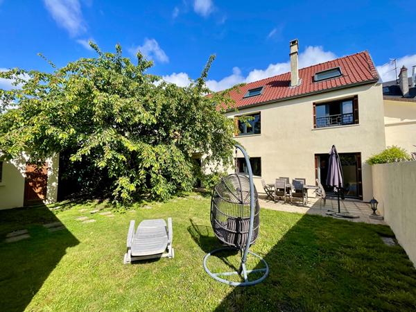 Maison 8 pièces 194 m2