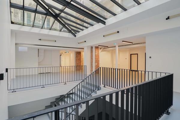 Bureau Paris 10 e - CANAL SAINT-MARTIN