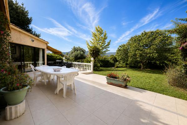 MANDELIEU-LA-NAPOULE ? MINELLE | MAISON 152 M² ? TERRAIN 705 M² ? PISCINE & TENNIS ? GARAGE