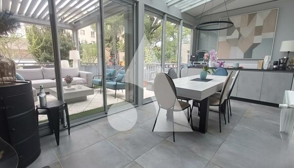 Maison 8 pièces 232 m2