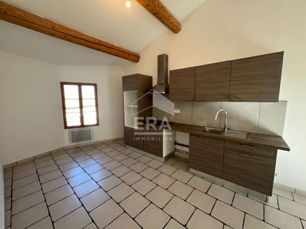 A LOUER CAMARET Appartement  T3 avec Terrasse