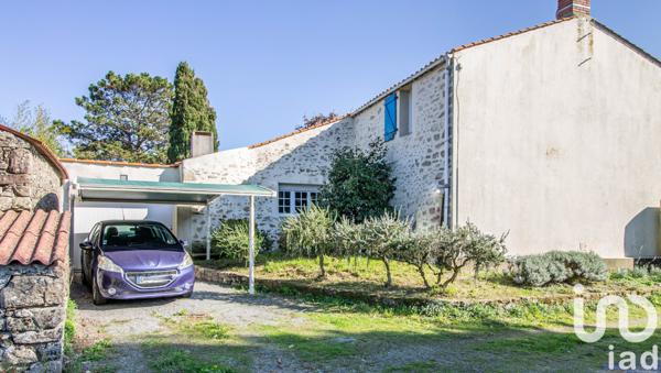 Maison à vendre 5 pièces 148 m² Le Poiré-sur-Vie