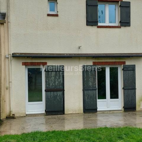 Maison de 85 m², 3 chambres, proche toutes commodités