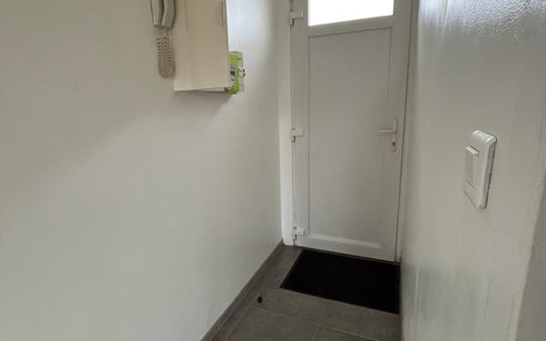 Appartement à louer    3 pièces • 51,33 m2 Beautor