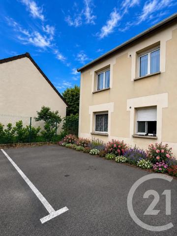 Appartement à vendre  3 pièces - 45 m 2   NANTERRE  - 92