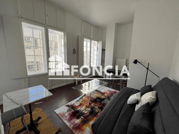 Location Studio meublé 23.79 m² - 12 COURS DU CHAPEAU ROUGE Bordeaux 33000