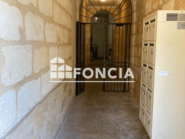 Location Studio meublé 23.79 m² - 12 COURS DU CHAPEAU ROUGE Bordeaux 33000