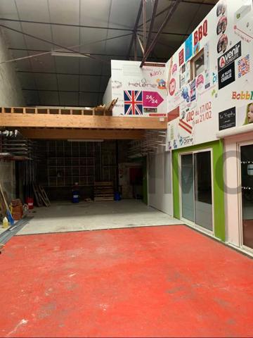 Location / Local Commercial