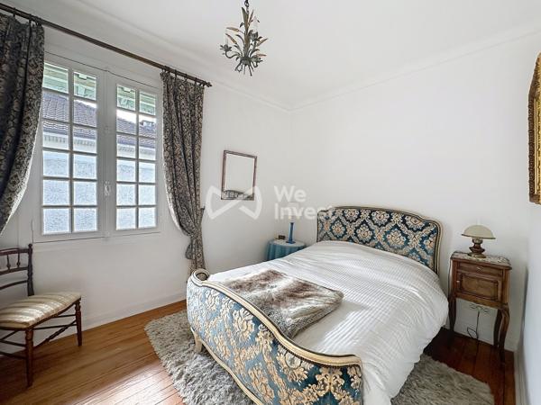 À SAISIR SUR TRESPOEY SUPERBE APPARTEMENT DANS L ANCIEN