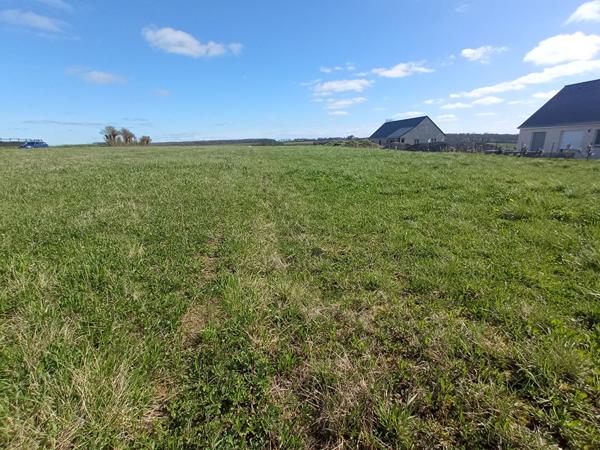Terrain 836 m2