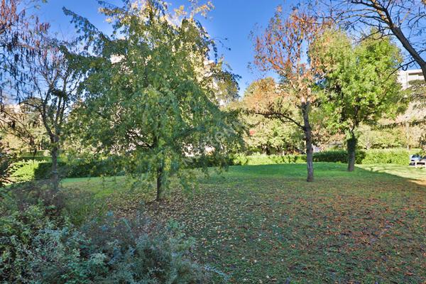 Appartement Sainte Foy Les Lyon - Résidence sécurisée - Secteur résidentiel