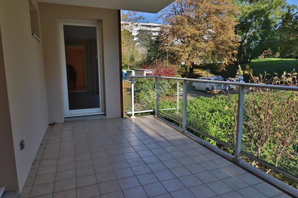 Appartement Sainte Foy Les Lyon - Résidence sécurisée - Secteur résidentiel