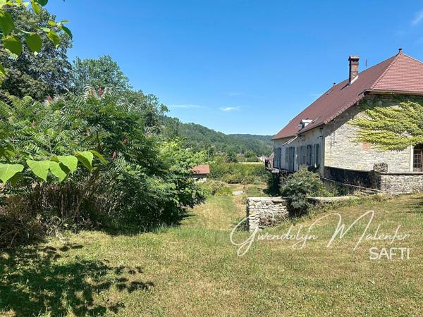 Magnifique maison en pierre à Salins-les-Bains