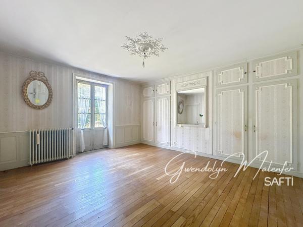 Magnifique maison en pierre à Salins-les-Bains