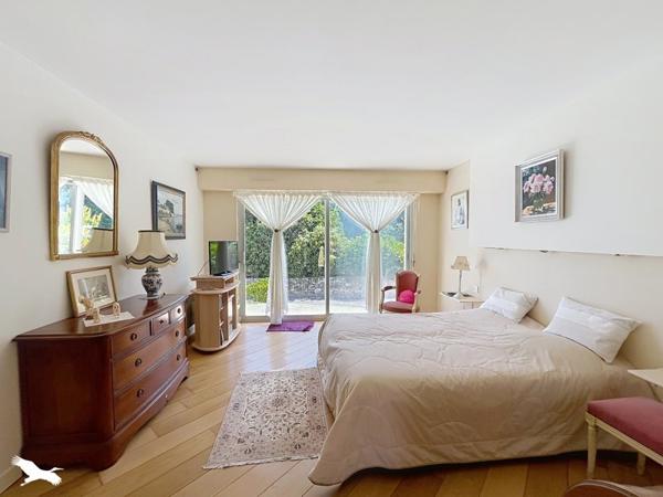 Maison 783 000 € Douarnenez 6 p 196 m² DPE E