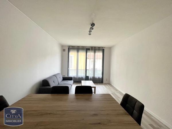 Appartement à louer 2 pièces 41.54m² Béziers (34500)