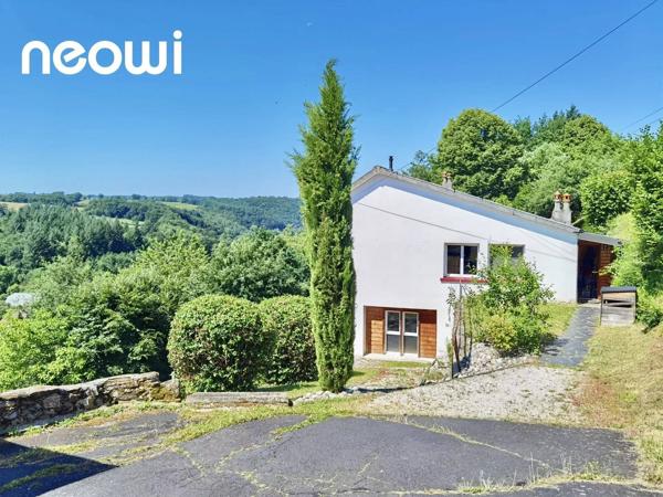 Maison T5 au CALME avec VUE DÉGAGÉE et PISCINE