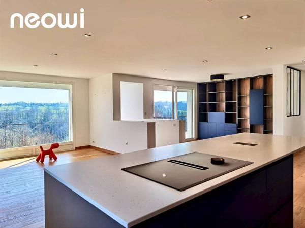 Maison T5 au CALME avec VUE DÉGAGÉE et PISCINE